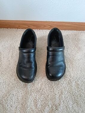 b.o.c. Born Concept Black Leather Mary Jane Clogs Womens 8M Comfort Work Shoes